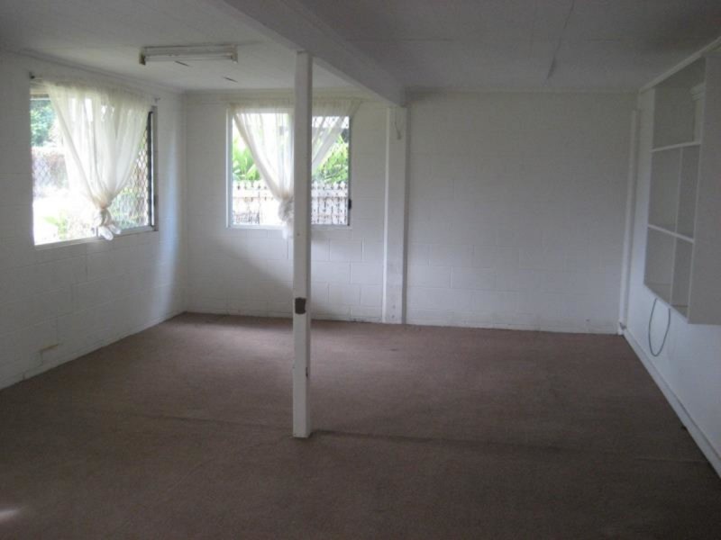 8 Tapiolas Avenue, Kirwan QLD 4817